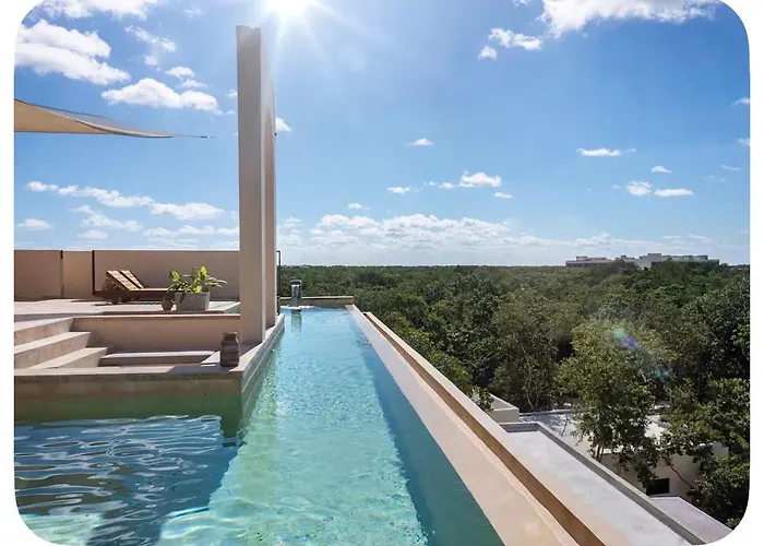 Jungle Penthouse With Private Rooftop Pool *