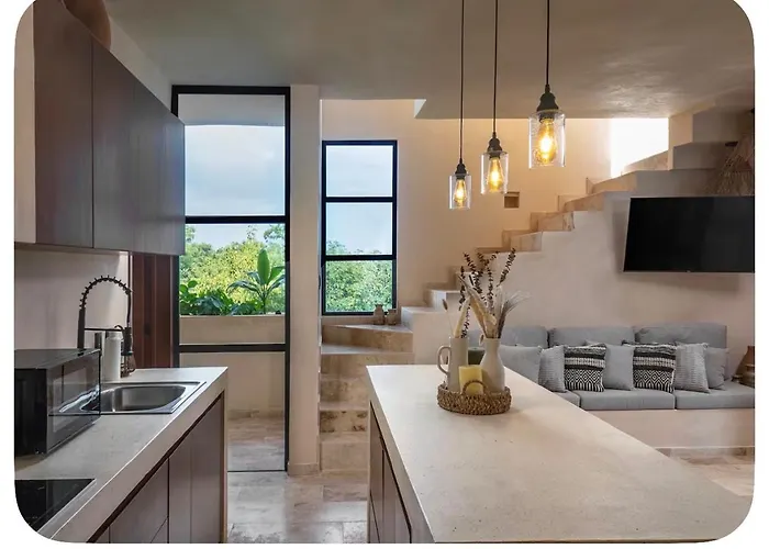 Jungle Penthouse With Private Rooftop Pool *